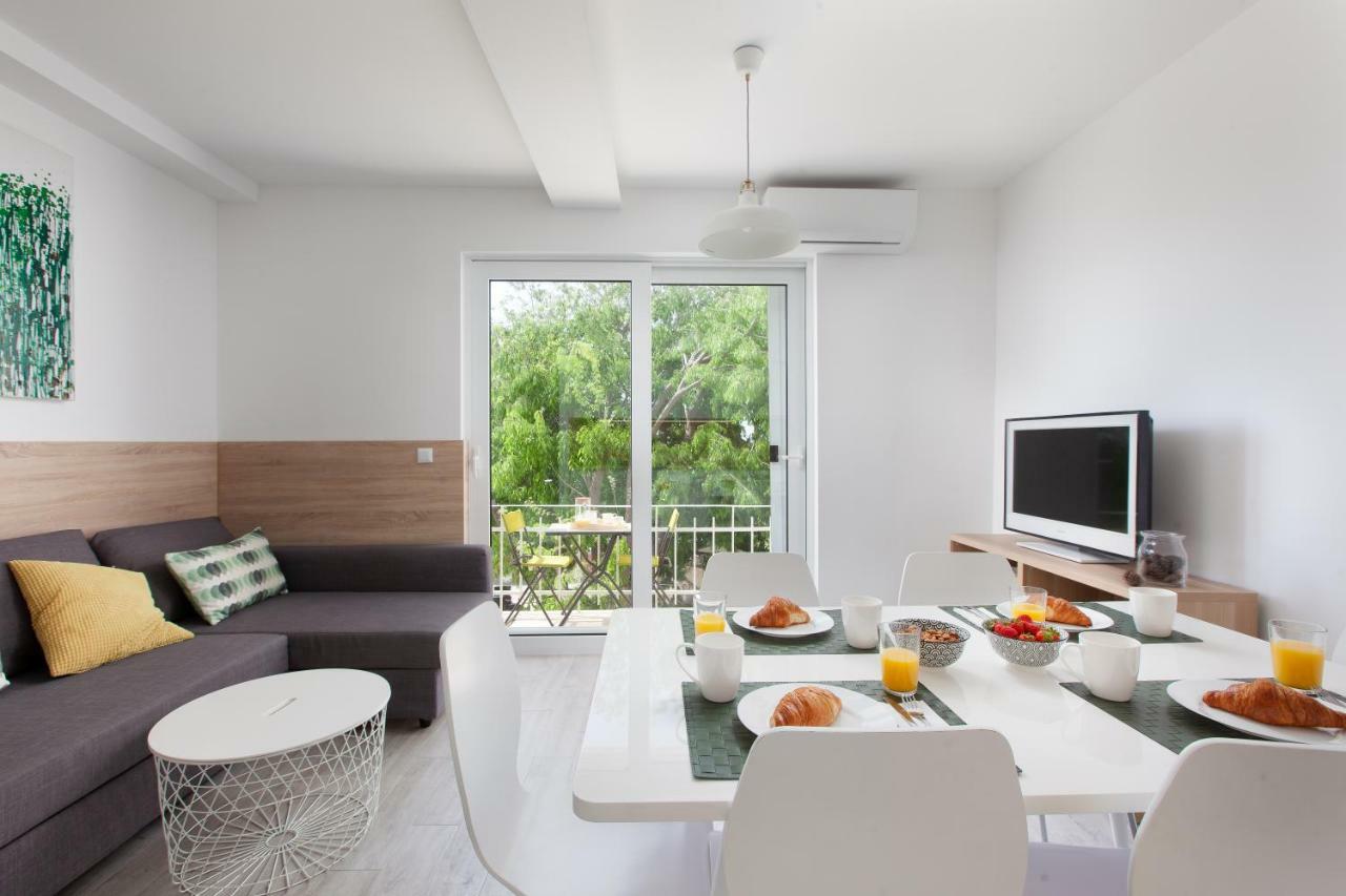 Apartments Coast 27 Подгора Екстериор снимка